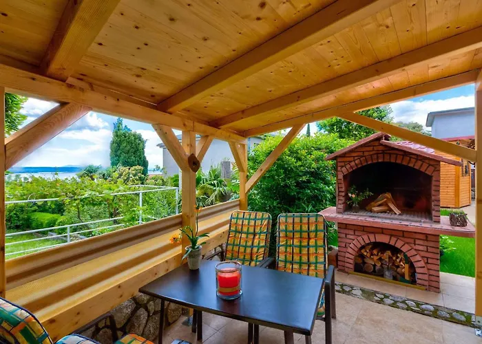 Apartament In 39465 *